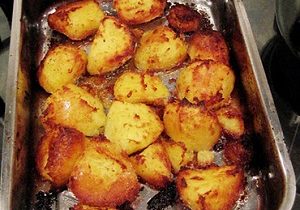 Aardappelblokjes in de oven