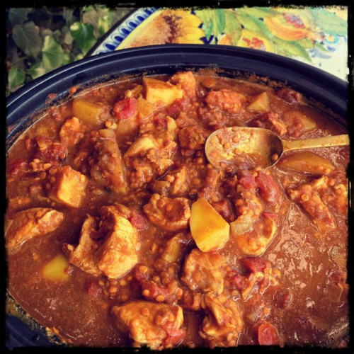 Curry met kip en rode linzen met tomaten (SC)